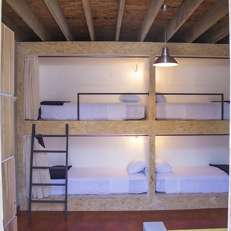 Somos Hostal Antigua Esterno foto
